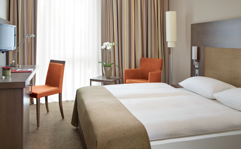 Doppelzimmer im InterCityHotel am Berliner Hauptbahnhof. - BAHNHIT.DE, © IntercityHotel
