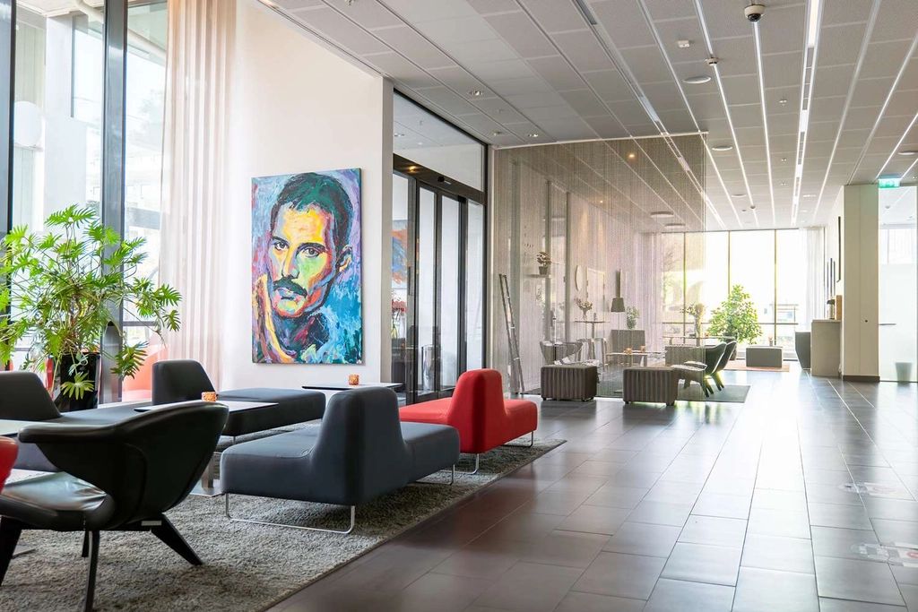 Hotel Lobby
