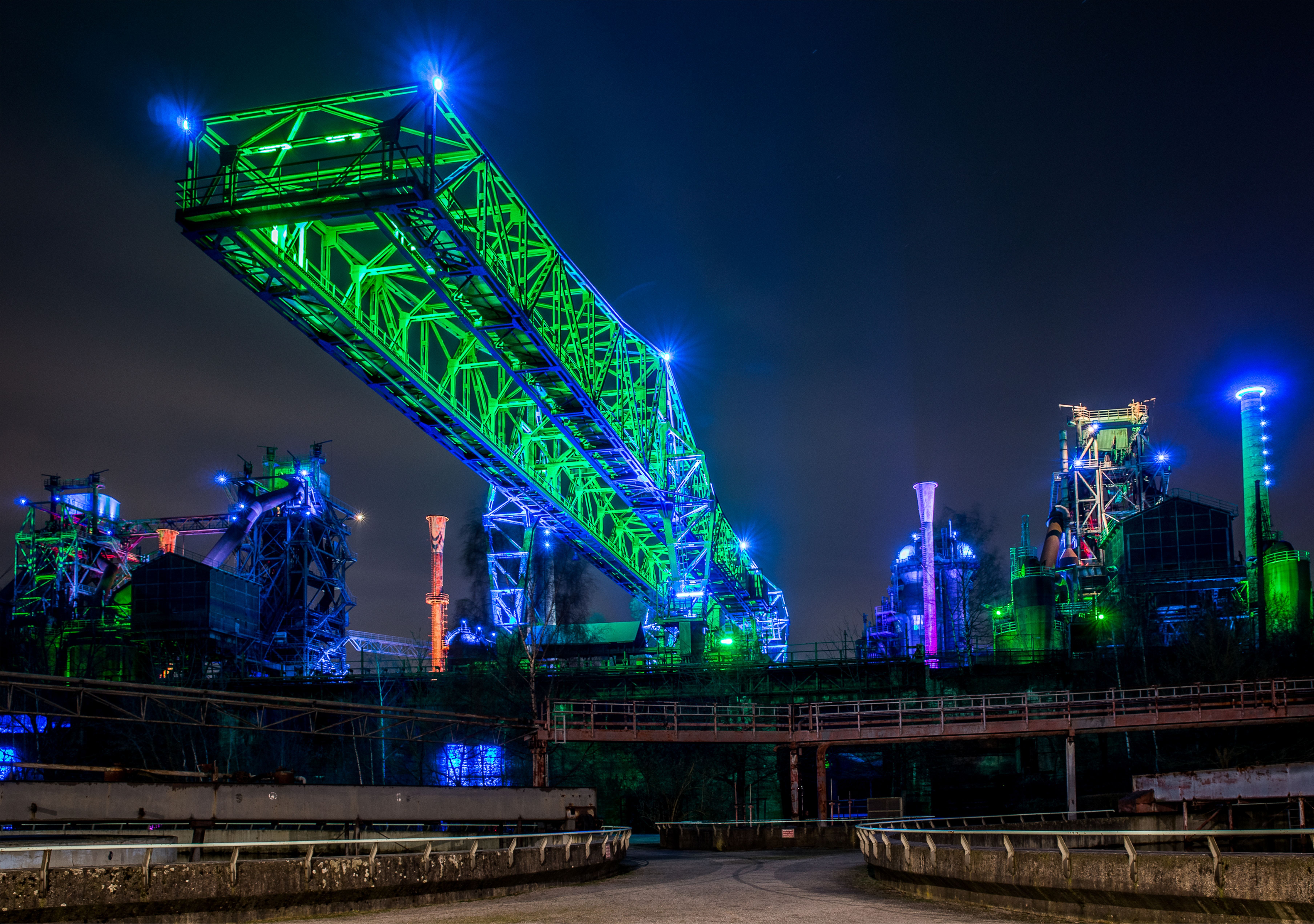 Beleuchteter Landschaftspark Duisburg-Nord bei Essen