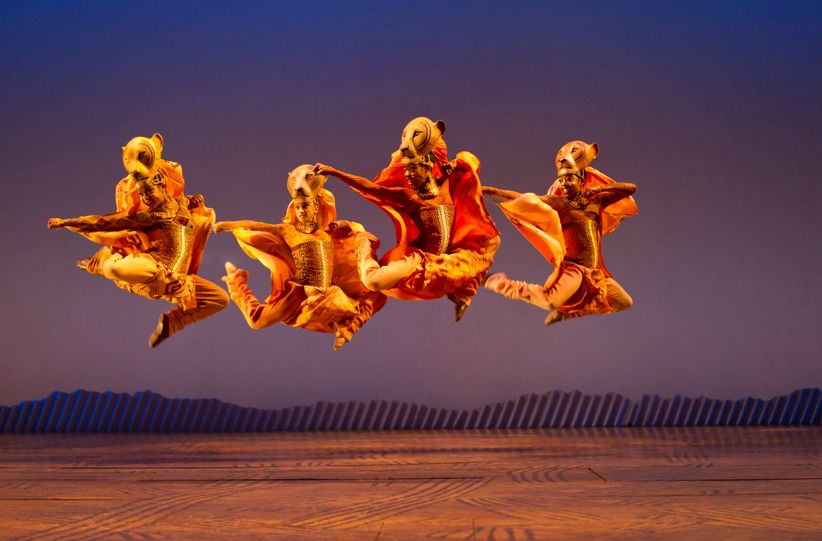 Löwinnen im Musical „Der König der Löwen“