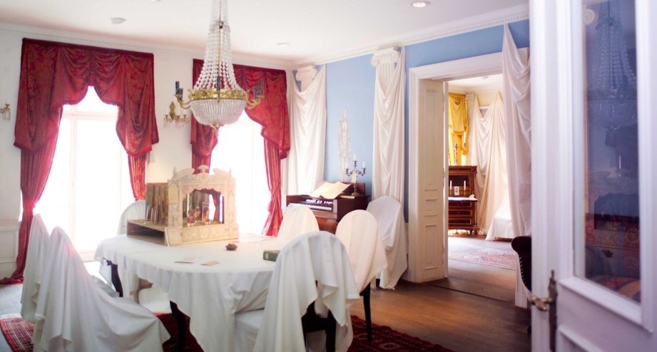 Das Götterzimmer im Buddenbrookhaus in Lübeck - BAHNHIT.DE, © DIE LUEBECKER MUSEEN