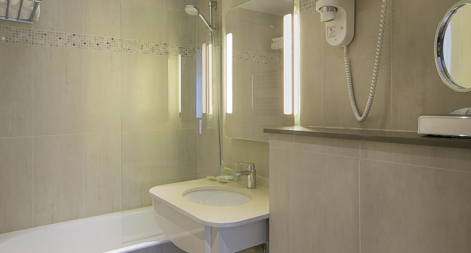 Badezimmer, © Best Western Au Trocadero