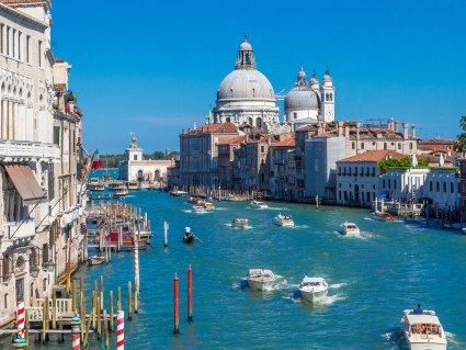Bahn & Hotel Venedig, © Getty; Foto: Manuel Bischof