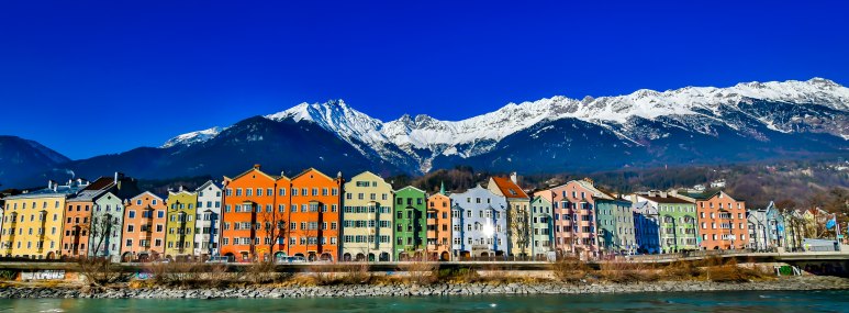 Innsbruck und Berge, © gettyimages Andreas Kastner / EyeEm