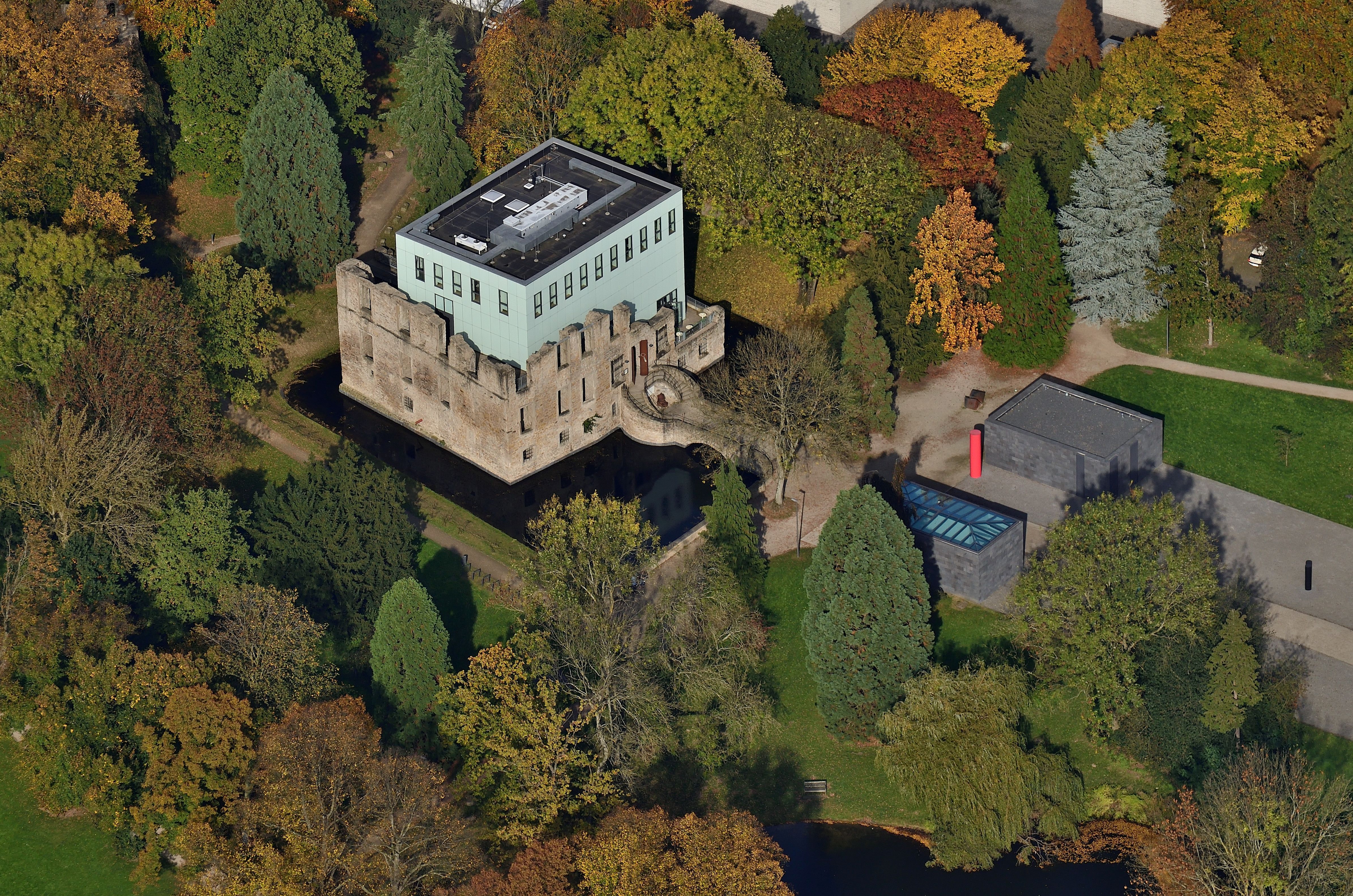 Museum unter Tage, Kubus und Schlosspark
