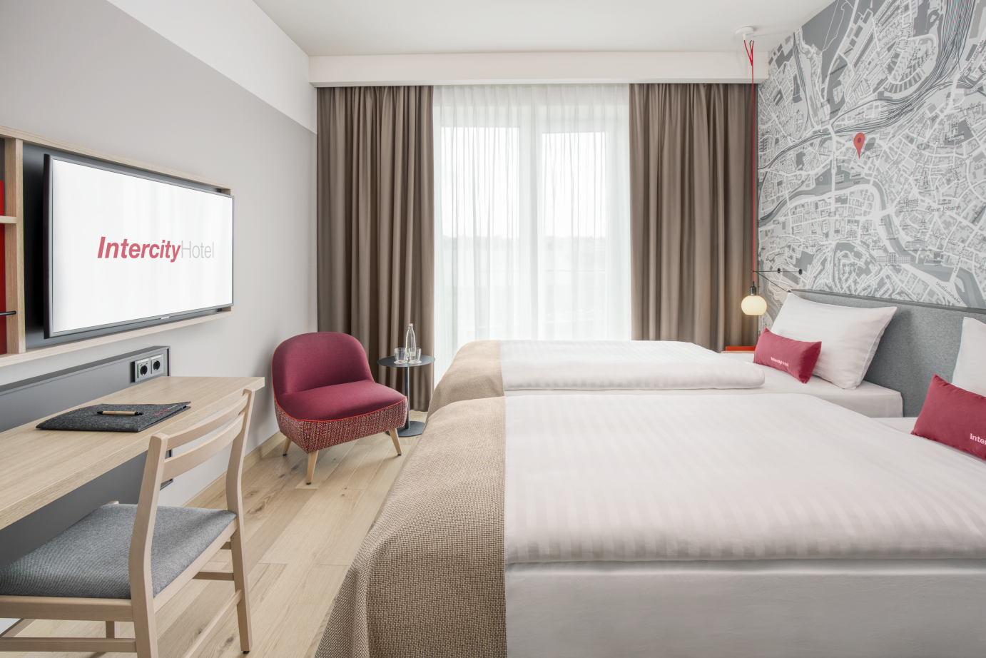 IntercityHotel Saarbrücken Zimmer