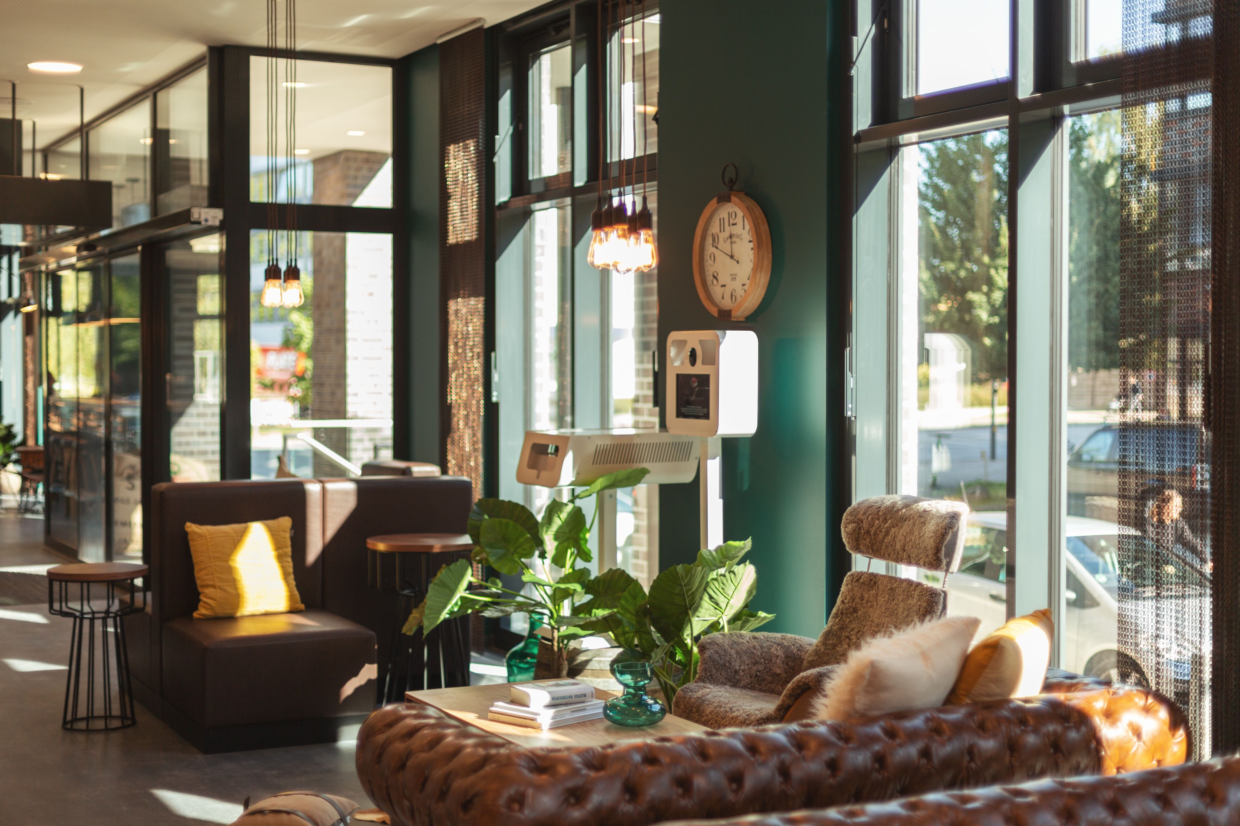 Hotel Lobby