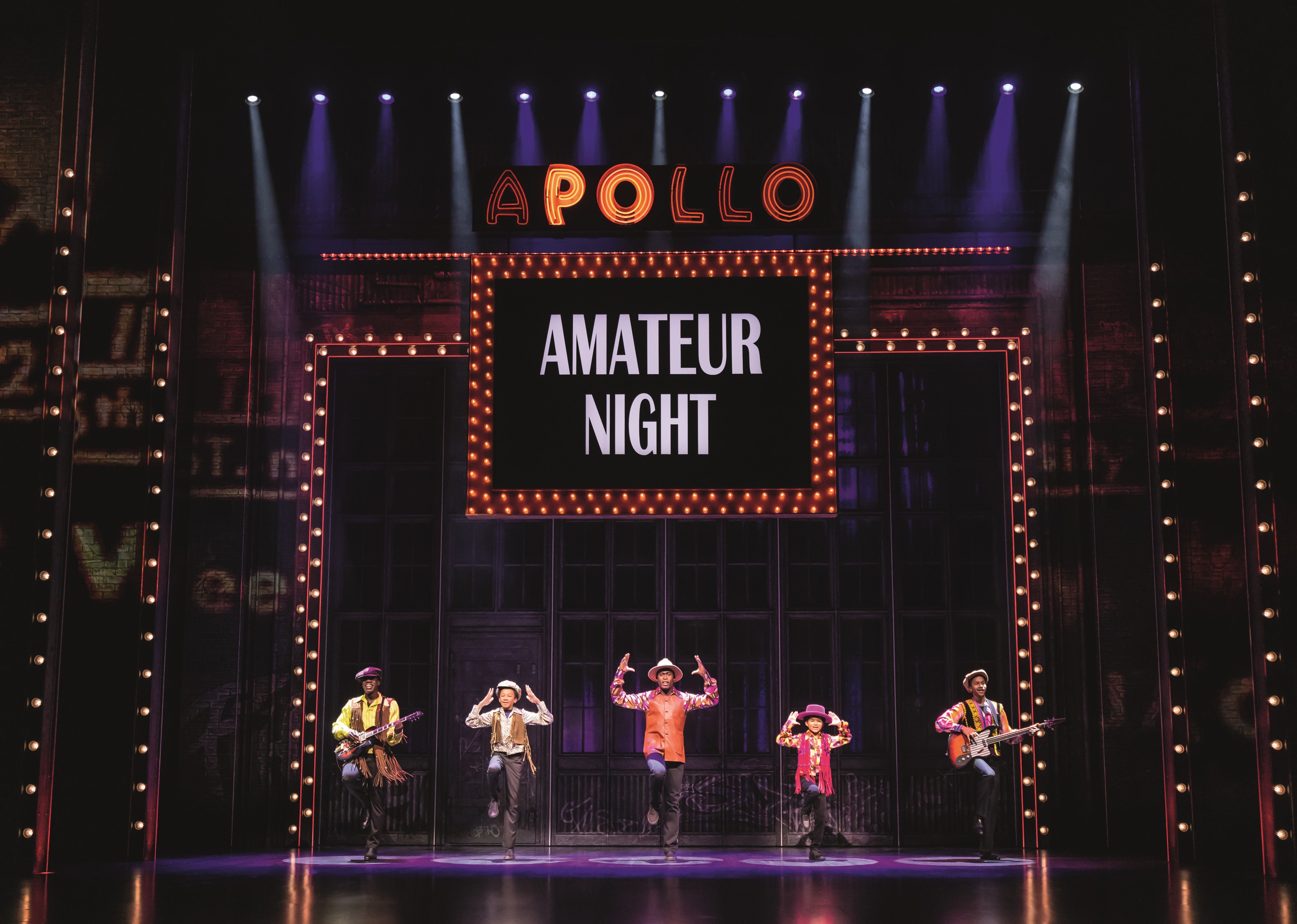 MJ - Ds Michael Jackson Musical 2024 Hamburg Stage Theater im Hafen Benét Monteiro als MJ