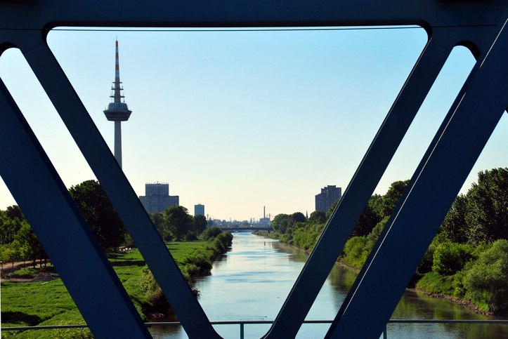 Bahnhit Mannheim Fernmeldeturm, © gettyimages Terezija Fitzke / EyeEm; 