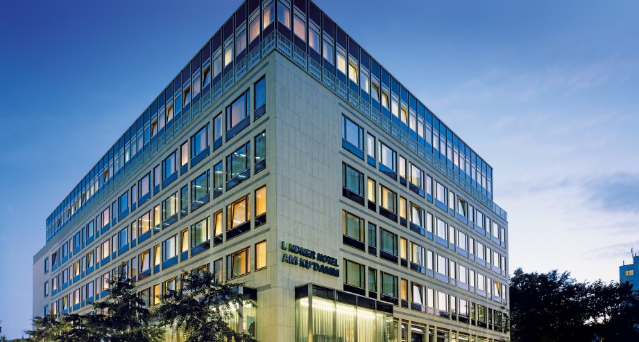 Außenansicht, © Lindner Hotels AG für das Lindner Hotel Am Ku‘damm, Fotograf: Dennis Wartenberg