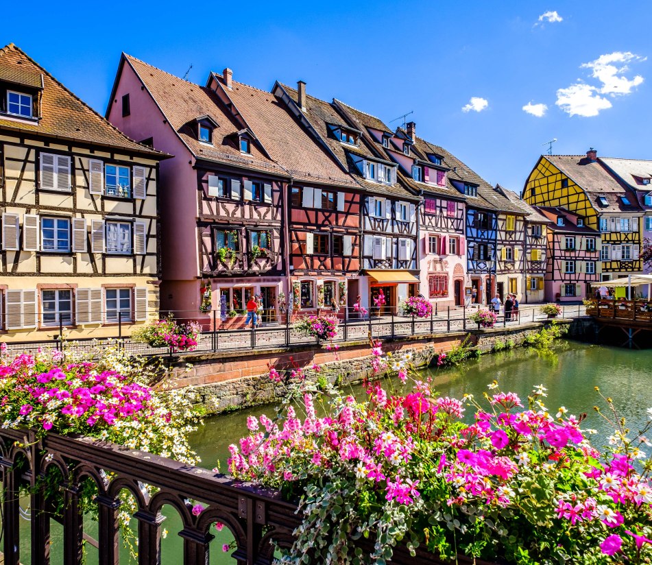Straßburg im Frühling, © GettyImages_Ralph Hoppe