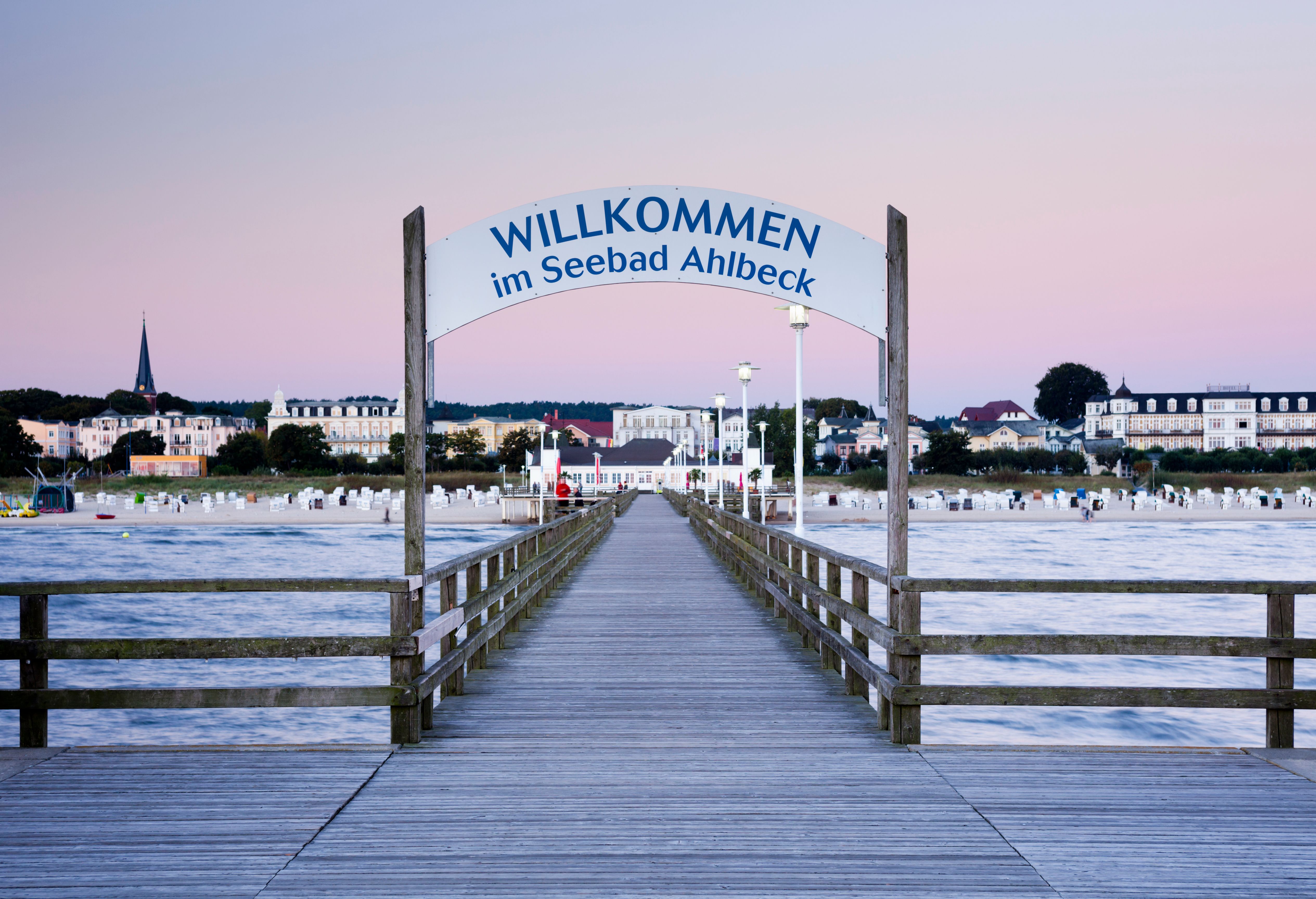Pier von Ahlbeck im Morgengrauen – Insel Usedom, Deutschland