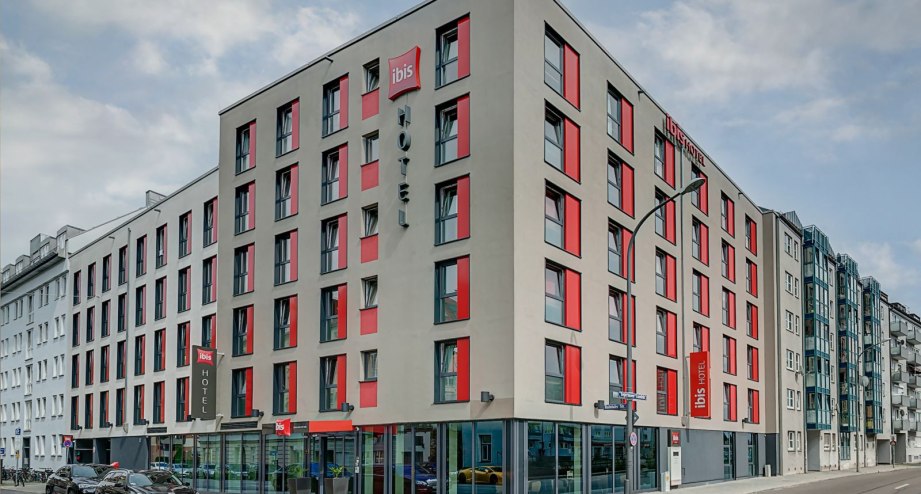 Außenansicht, © ibis München City Süd