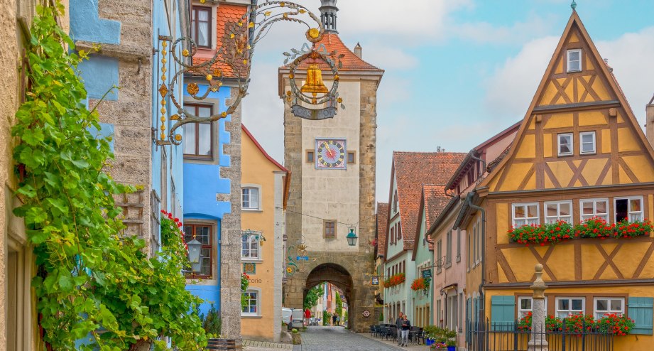 Rothenburg ob der Tauber Turm bunt, © Pixabay