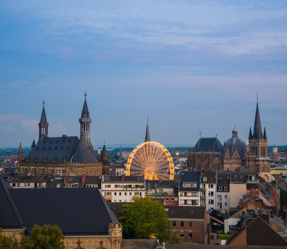Das AachenSeptemberSpecial erleben mit BAHNHIT.DE, © getty; Foto: jotily