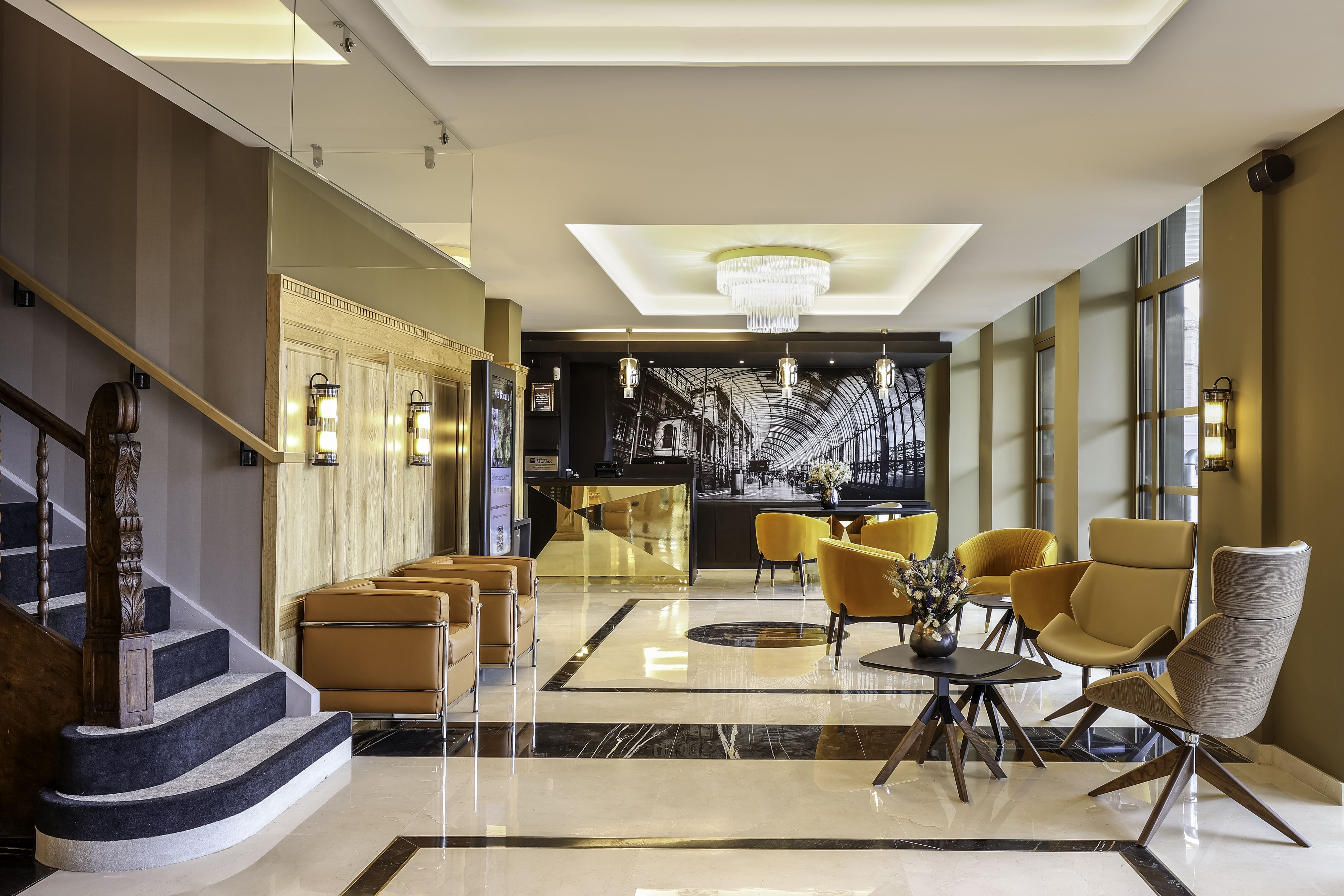 Hotel Lobby