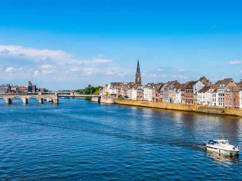 Panorama der Stadt Maastricht an der Maas