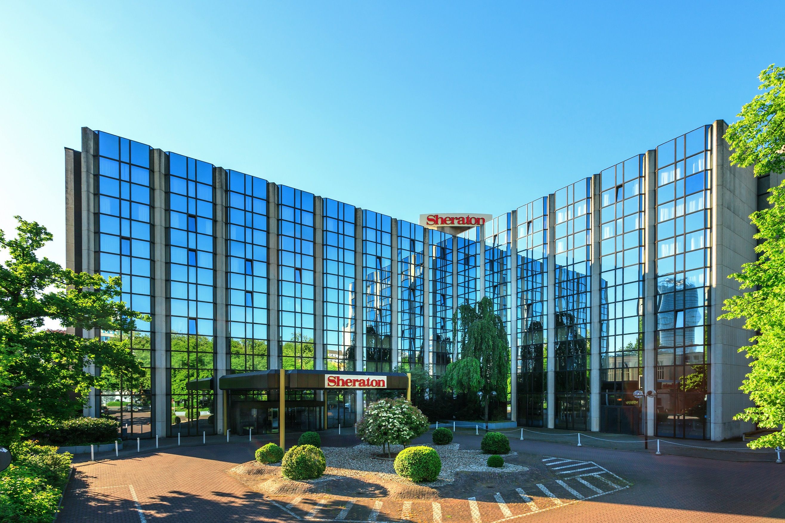 Außenansicht_ Sheraton_Essen