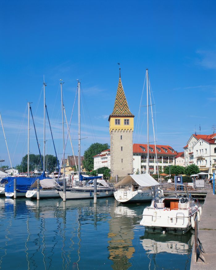 Hafen mit Mangturm in Lindau am Bodensee