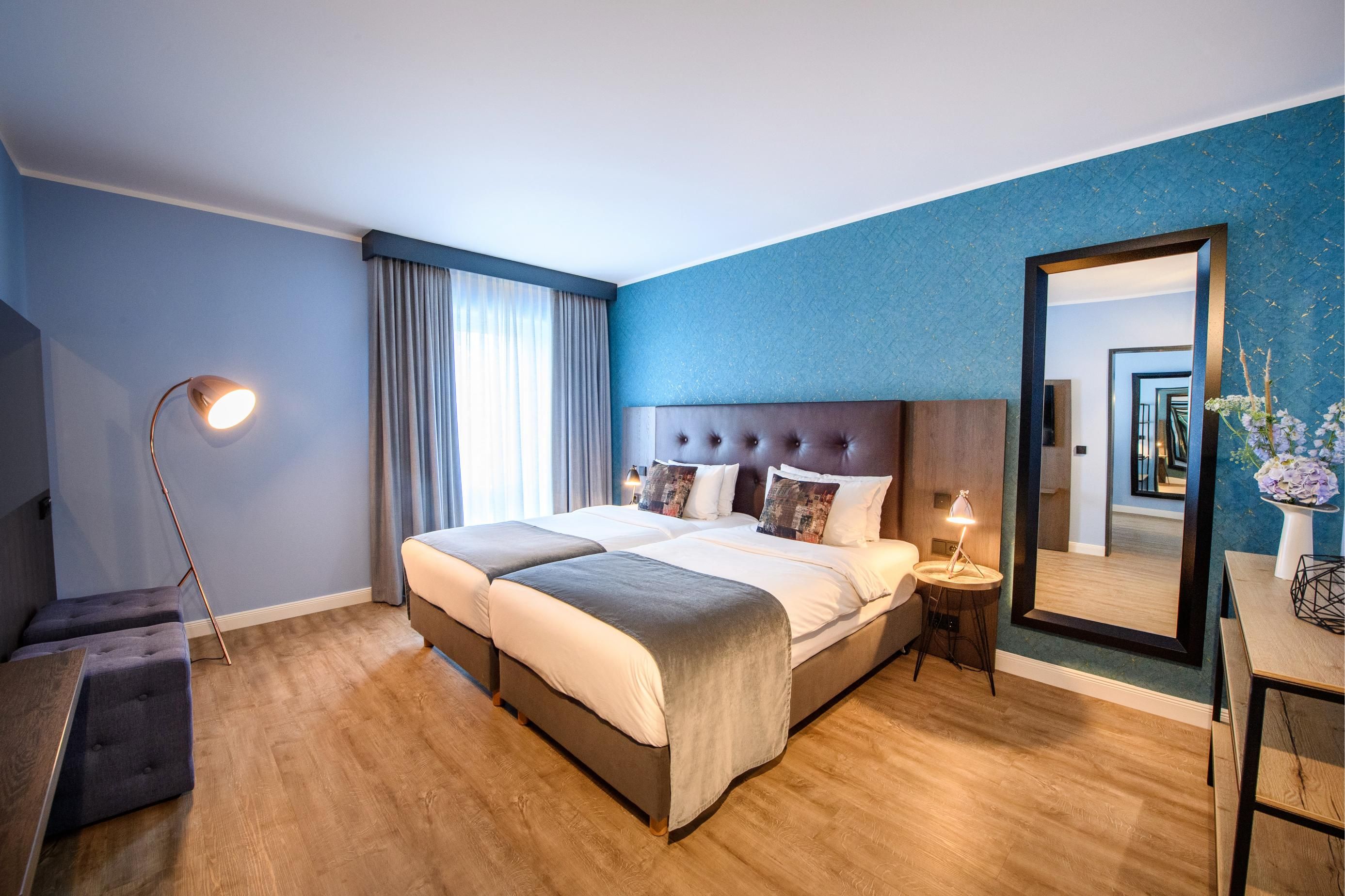 Queen Room