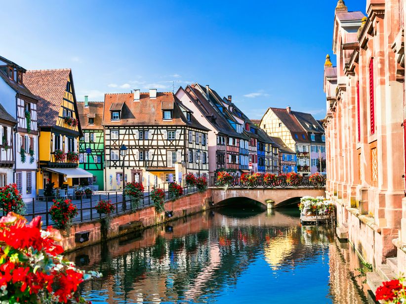 Häuser am Fluss in Straßburg