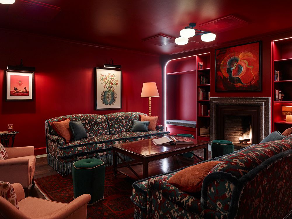 Hotel Library