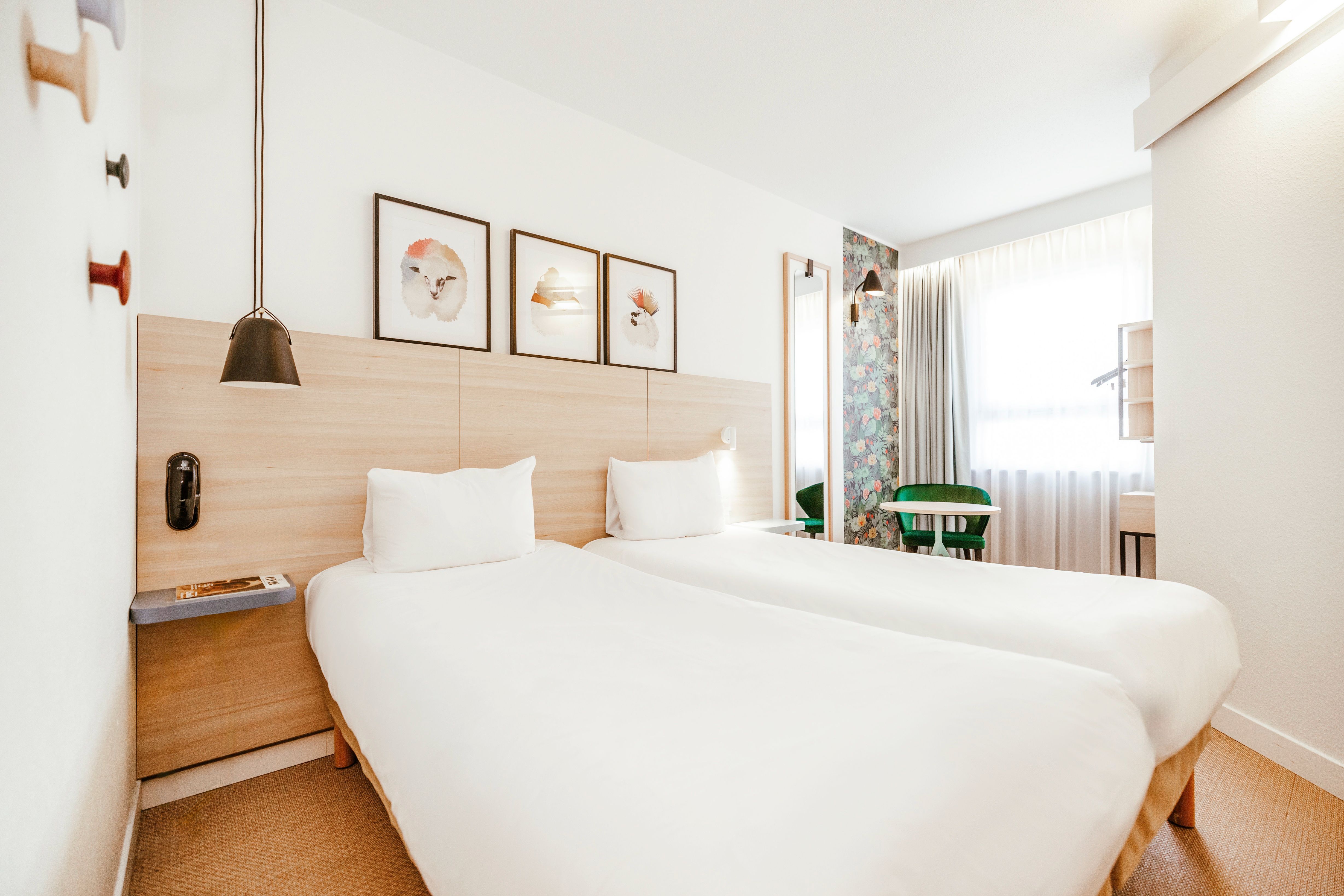 Zweibettzimmer