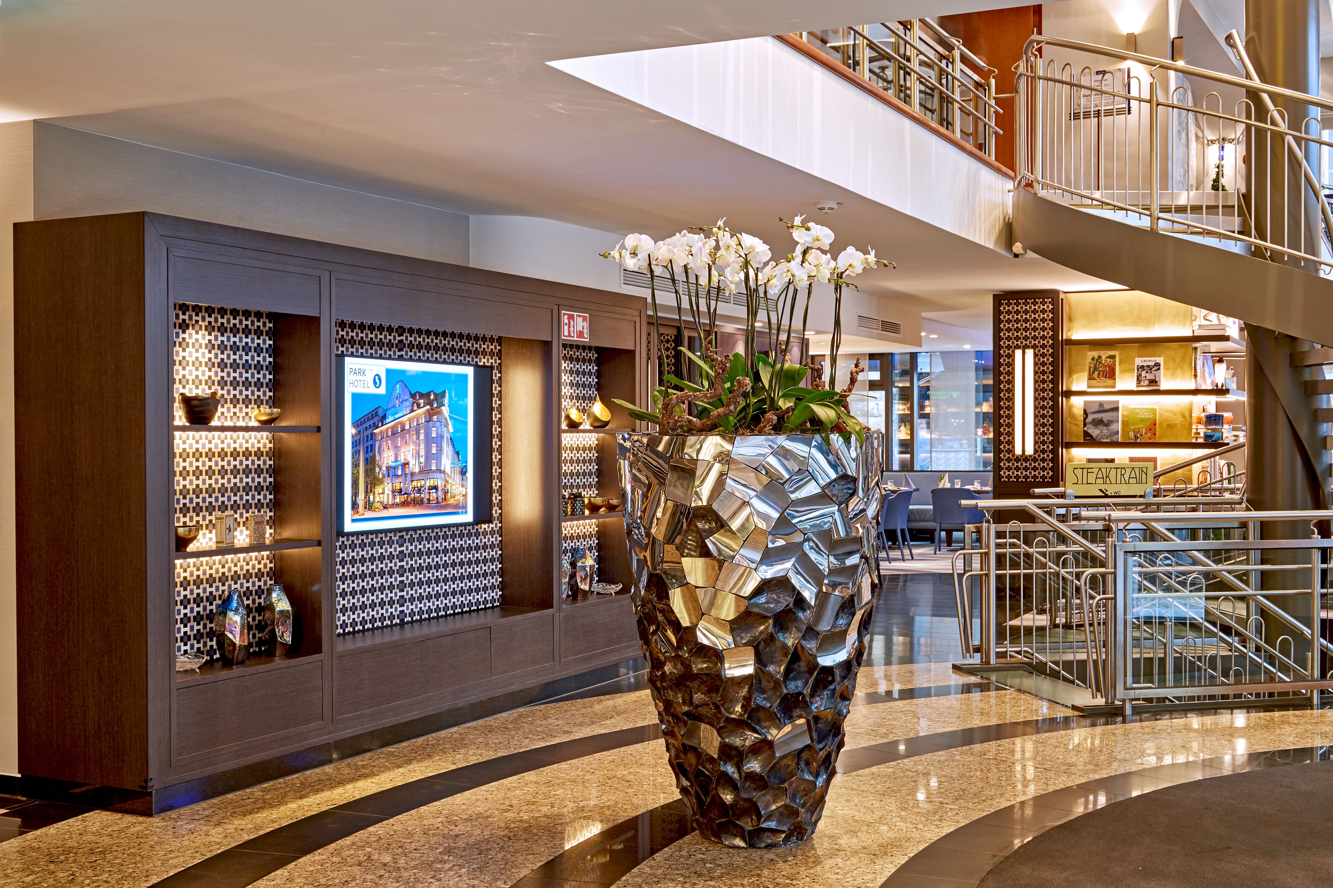 Seaside Park Hotel Leipzig Foyer