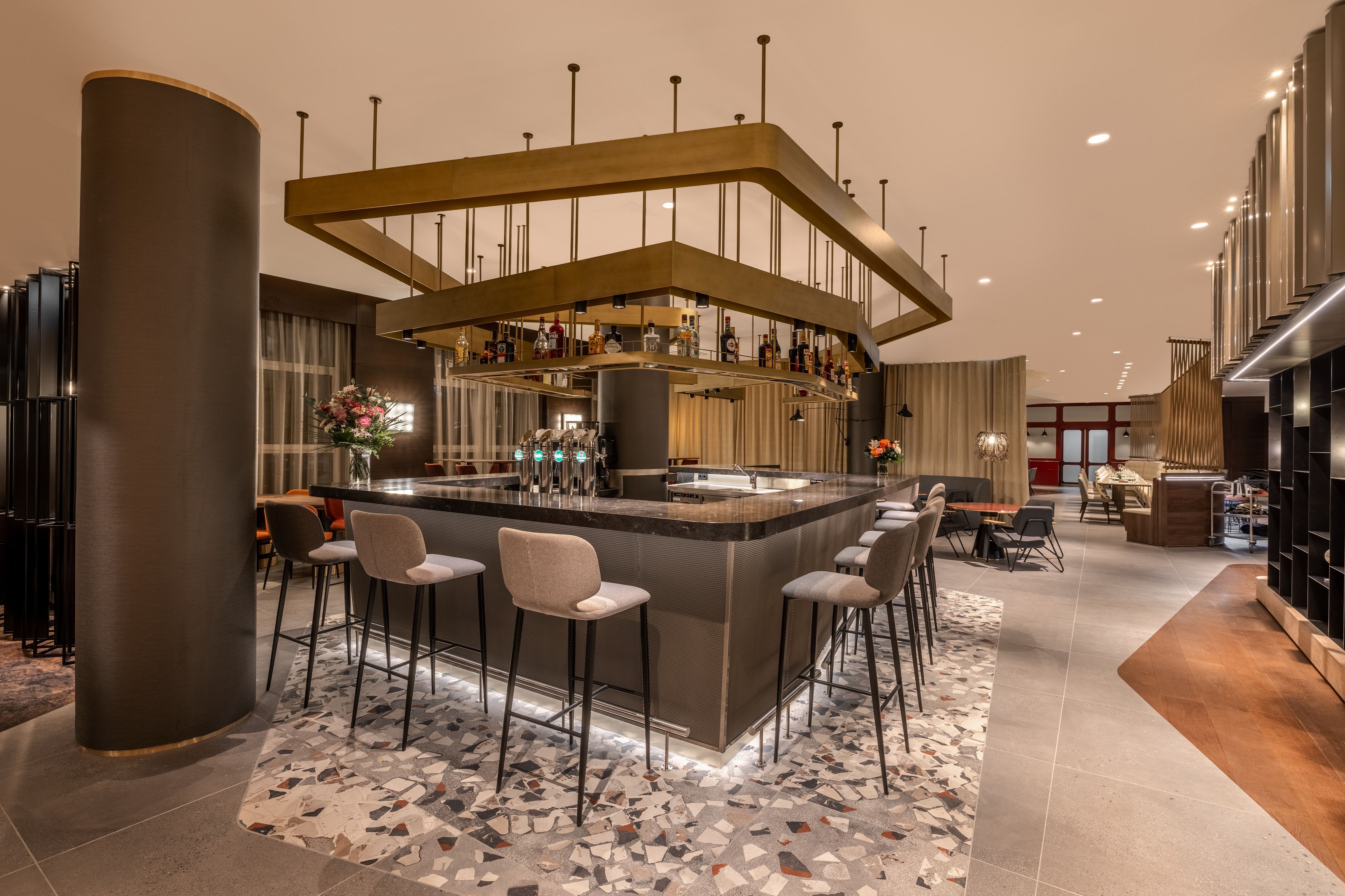 Hotel Bar