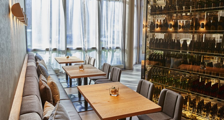 Restaurant im Steigenberger Hotel München. - BAHNHIT.DE