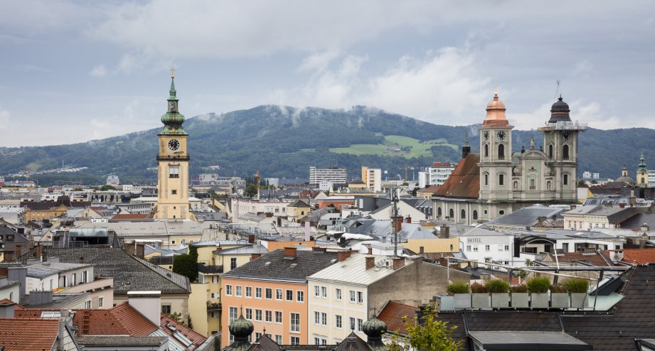 Bahnhit Linz, © GettyImages, Westend61 / Wilfried Wirth
