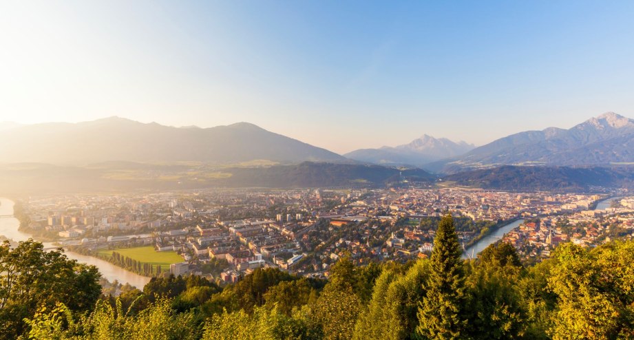 Innsbruck Panorama, © Getty Images Westend61 / Werner Dieterich