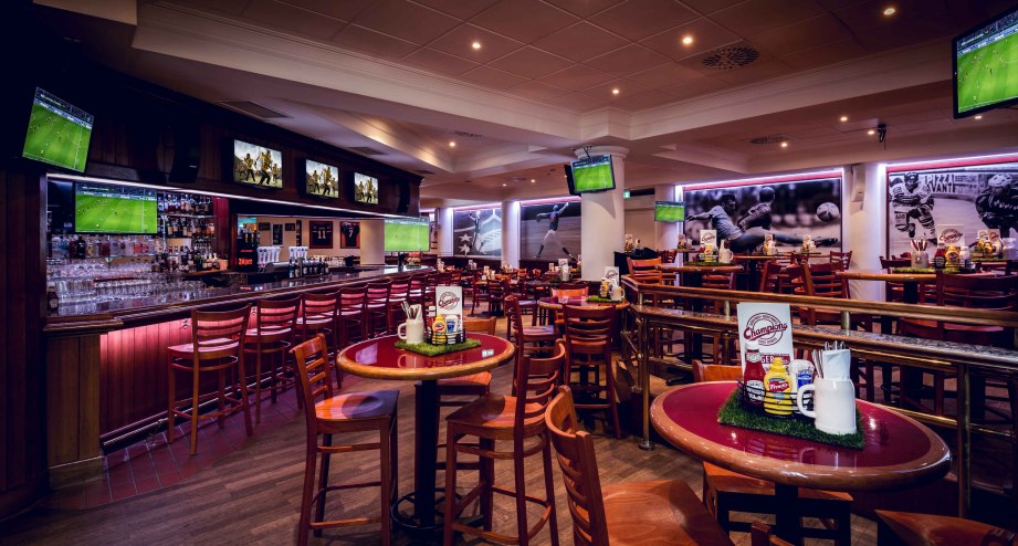 Champions Sports Bar, © Kilian Blees