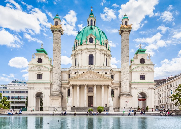 Wien Karlskirche, © Getty Images JR Photography