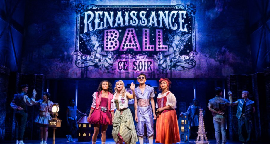 BG-&amp;Julia-Musical-HH_Renaissance-Ball_, © Stage Entertainment