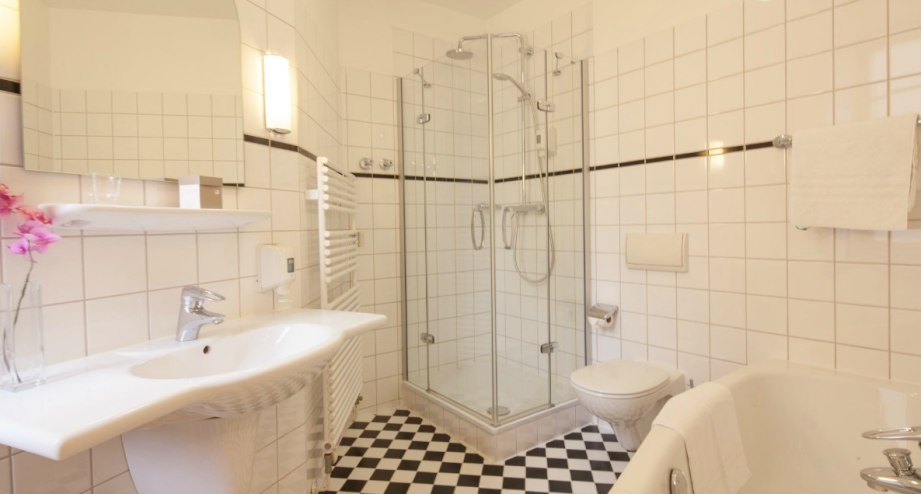 Bad, © Hotel Brandies, Sibylle Korbmacher / Foto: Florian Busch