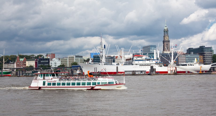 Hafenrundfahrt Hamburg KG