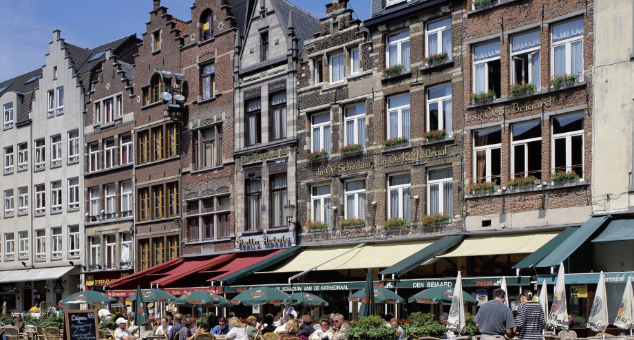 Antwerpen Fassade, © GettyImages, Richard Klune