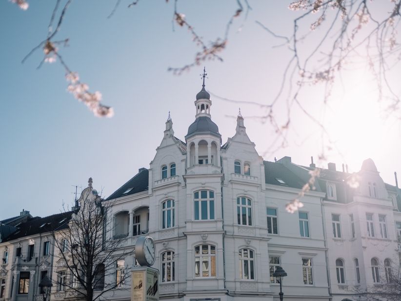 Historische Straße in Bonn mit alten Gebäuden