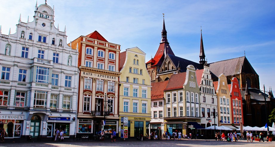 Rostock Innenstadt Fassaden, © Getty Images 2013 TOTORORO