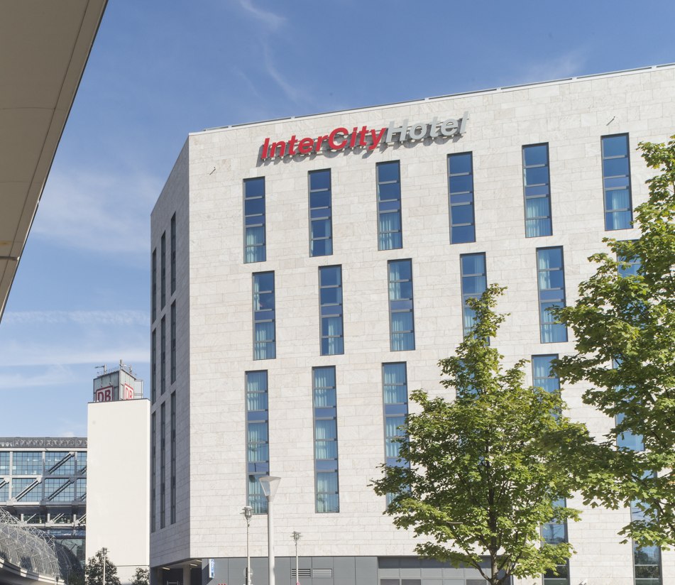 IntercityHotel Berlin Hauptbahnhof Außenansicht - BAHNHIT.DE, © InterCityHotel GmbH