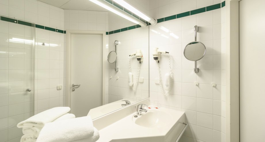 Bad, © Steigenberger Hotels AG