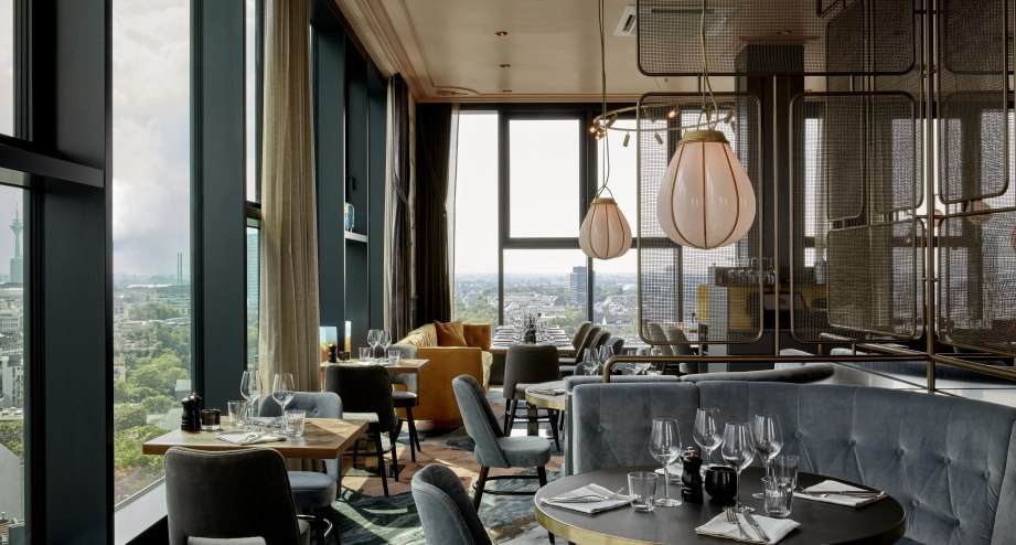 Restaurant, © Steve Herud