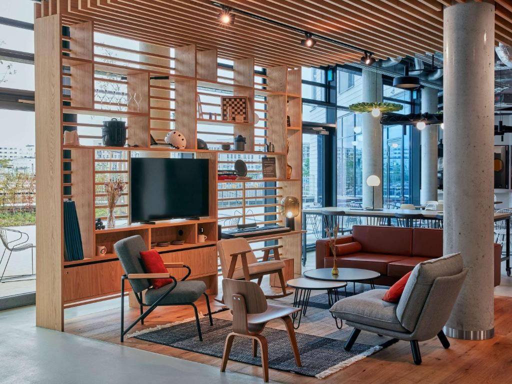 Hotel Lobby
