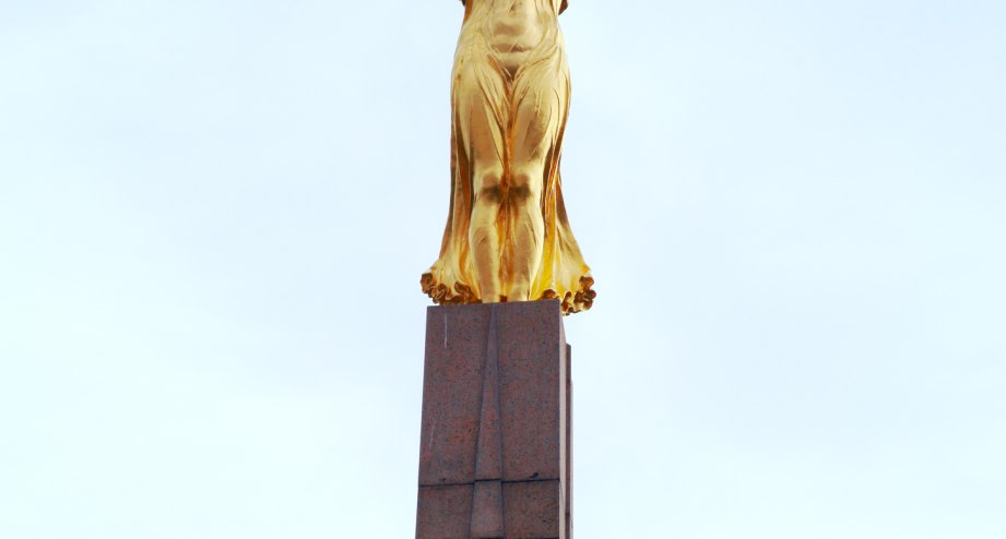 Bahnhit Luxemburg Stadt Denkmal, © gettyimages narcisa