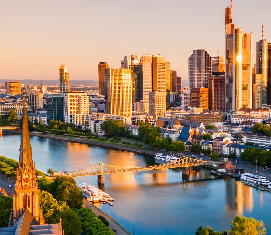 Quicksearch-Frankfurt-Sunset, © GettyImages, Anton Petrus