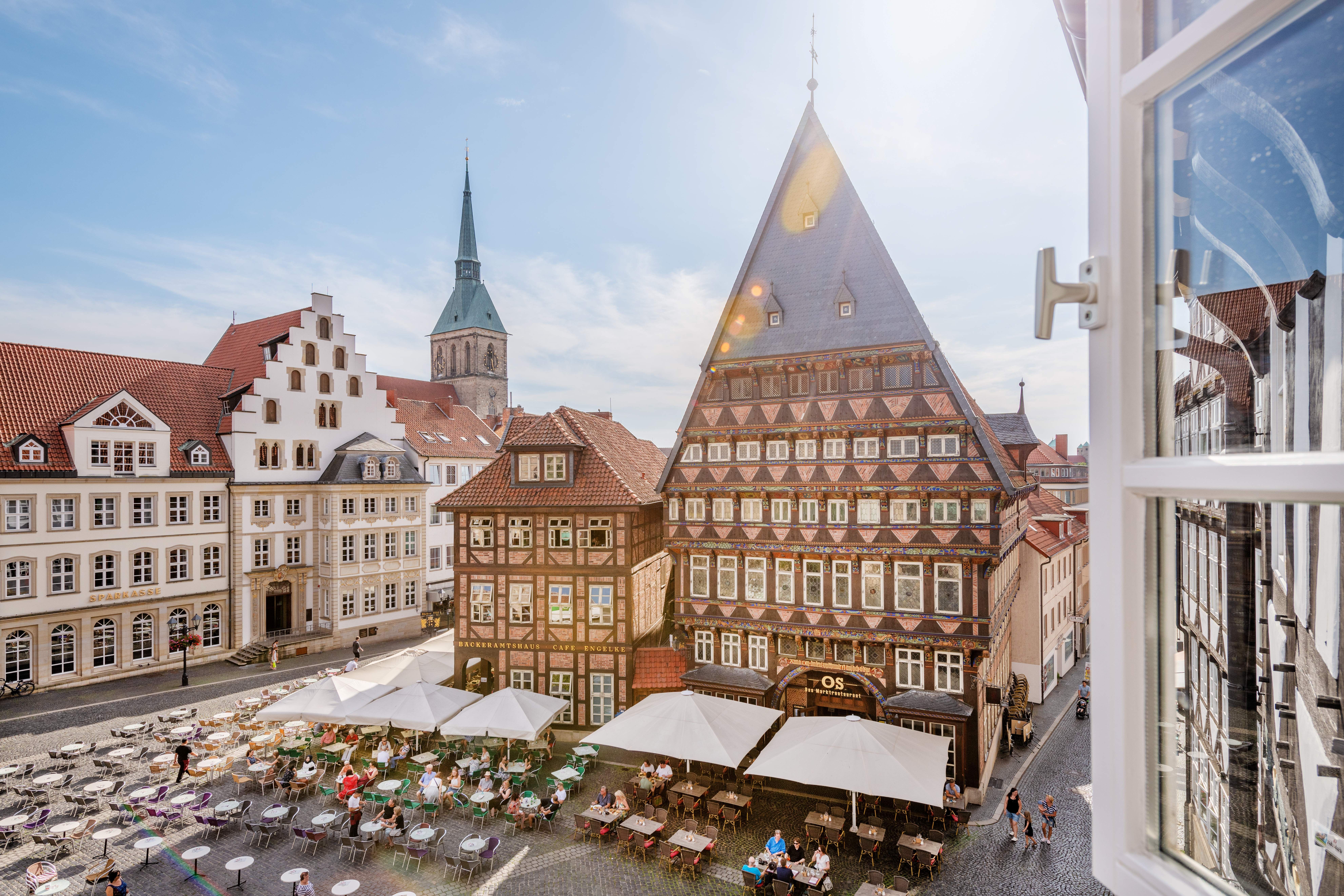 Marktplatz Hildesheim mit Knochenhauer-Amtshaus im Zentrum