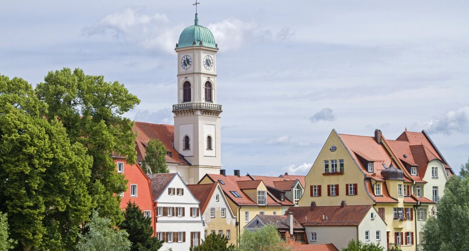 Kloster- und Kirchenkomplex St. Mang im Regensburger Stadtteil Stadtamhof - BAHNHIT.DE, © getty, Foto: Tinieder