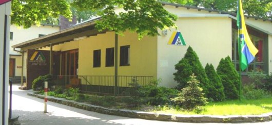 Ernst Reuter_außen.jpg, © DJH Ernst Reuter