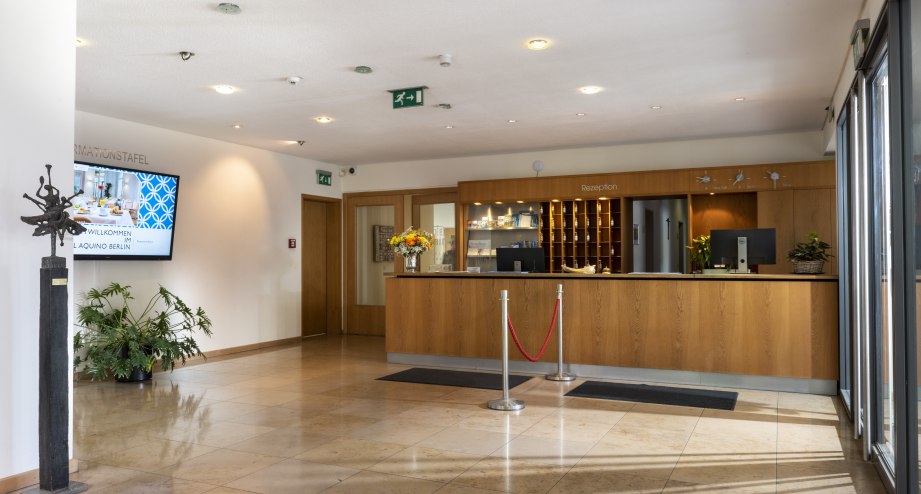 Rezeption, © Hotel Aquino Berlin